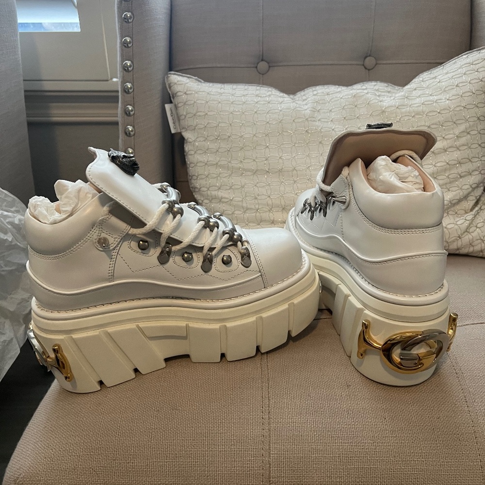 Gucci platform sneaker/boot